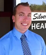 Book an Appointment with Dr. Richie Dinubilo for Chiropractic