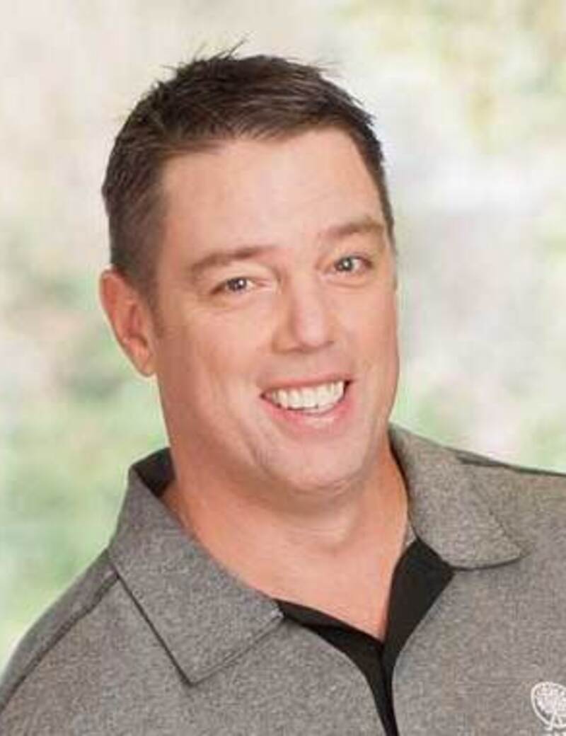 Dr. Travis Davis