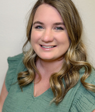 Book an Appointment with Cheyenne Burgmaier for Head Spa