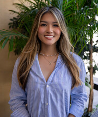 Book an Appointment with Sharenne Gozal for Therapy