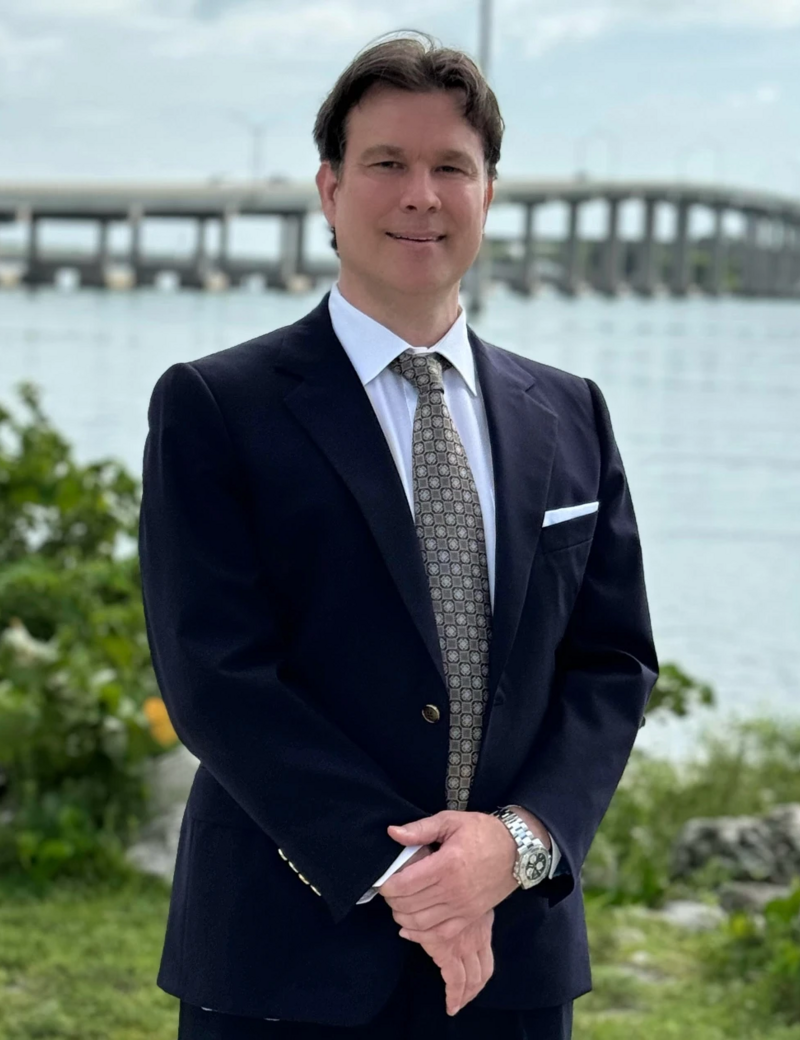 Dr. Leland M. Giordano
