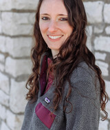 Book an Appointment with Dr. Brenna Schmitt at Le Sueur or St. Peter (in home or at Le Sueur Community Center)