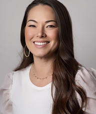 Book an Appointment with Gabby Goytia for Myo Phone Consultation