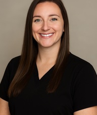 Book an Appointment with Genesis Lucas for Elite IV Therapy