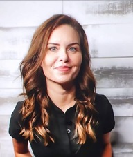 Book an Appointment with Dr. Elizabeth Bentley for Medical Aesthetics