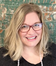 Book an Appointment with Jenna Rinaldi for Alignment Sessions